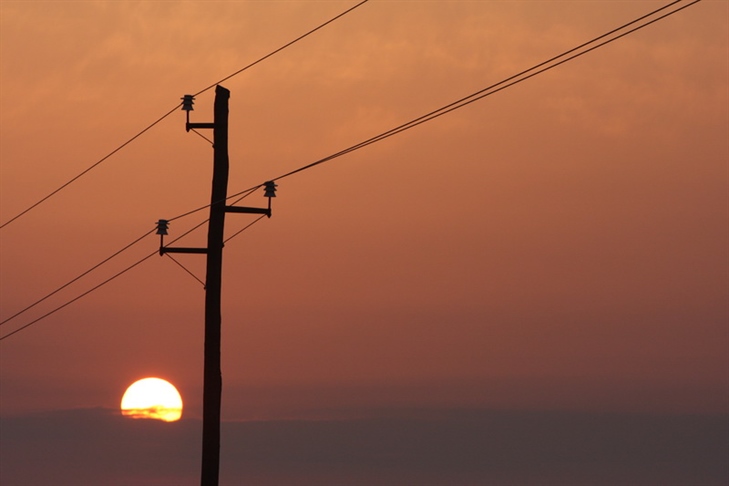 Proizvodnja in poraba električne energije manjša