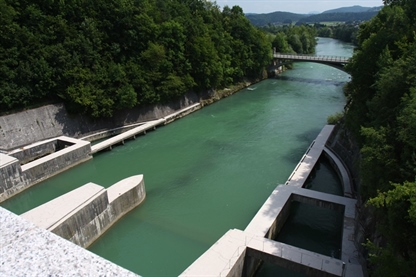 Proizvodnja v SEL nad pričakovanji